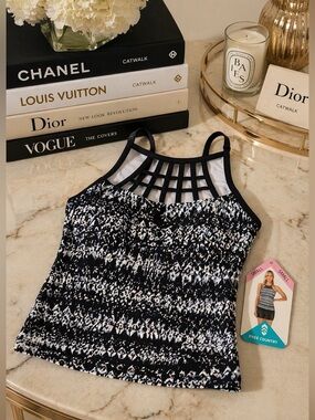 Free Country Tankini Top S NWT Boho Swim Batik Braided High Neck Beach